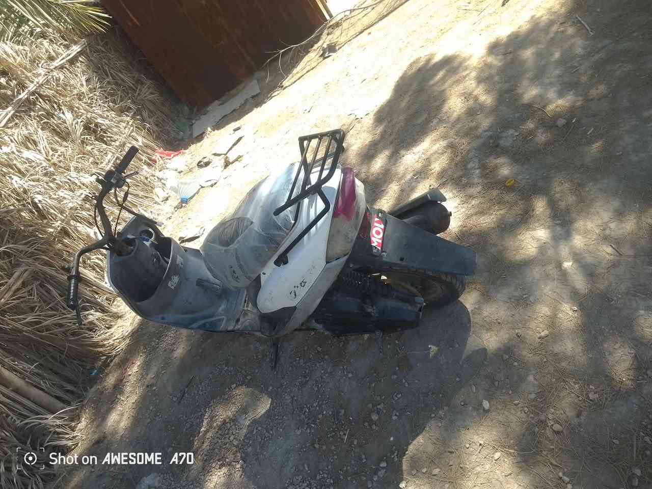 سلام عليكم دراجه ماكس منغولي مفتوحة بس ولفات مكان سماوه الوركاء 350وبيها مجال ***********
