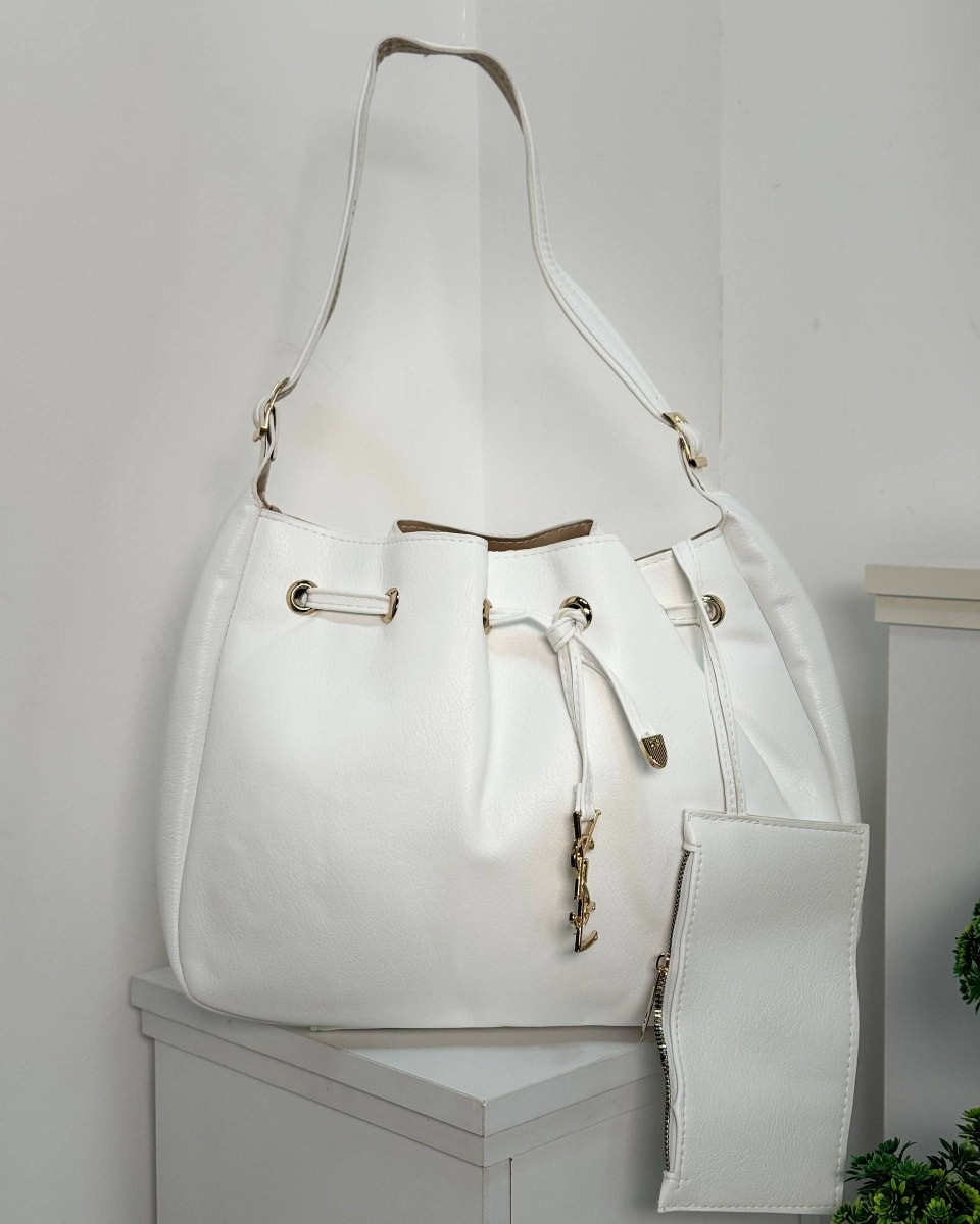 جنط نسائي
سعر المفرد 18 آلاف دينار
سعر الدرزن 156 ألف دينار
قياس 27 × 39 سم 
واتس اب :***********
واتس اب :***********
