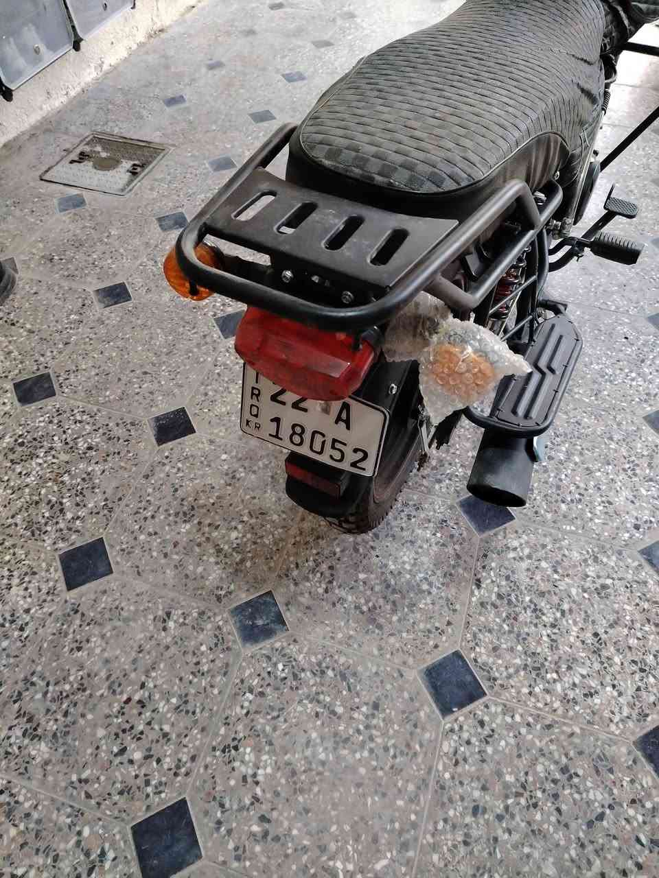 السلام عليكم
دايوان جبلي ماشيه اقل 500 كيلو مرتين فقط مبدل دهن الامزيول الاصلي
الموديل 2026
السعر 2800 وبيه مجال لطيبين
رقم اربيل بعدهه باسم الشركه
مكاني بغداد العبيدي *********** متوفر واتساب
