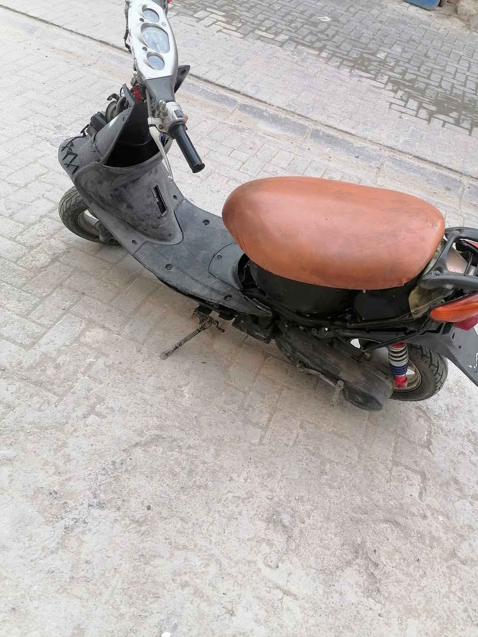 السلام عليكم دراجة عصفورية للبيع 
الدراجة شغالة بس بيها صوت رايدها بـ 100 ابيع كوم حديد


**إذا كنت صاحب هذا الإعلان وتريد حذفه لأي سبب، رجاءا أرسل رسالة إلى الدعم الفني**