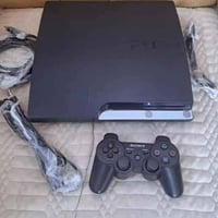 ورحمة الله بلي 3 سلم للبيع مع هارد يحتوي ع مجموعه من الالعاب مع يدتين ...