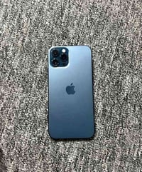 12 برو ماكس لون نيلي ذاكره 256 بطاريه 86  شرق اوسط ماستر  الجهاز ع فحص...