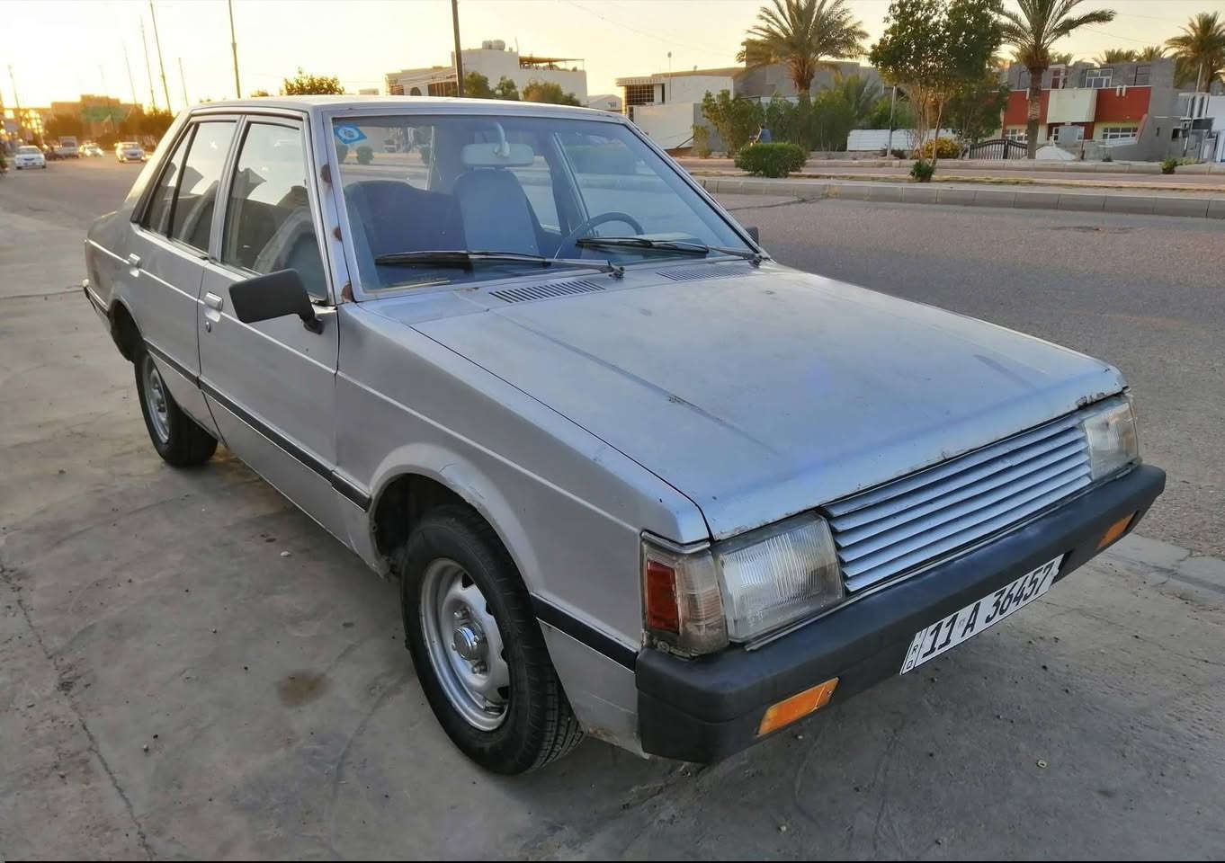 مسيوبوشي لانسر موديل 1981
سيارة ع وضع الشركة استخدام شخصي

رقم بغداد انكليزي بإسمي تحويل مباشر

السيارة بلاديه بيها خياس موضح بالصور

السعر 33 ورقة بيها مجال 

مكان السيارة بالرمادي

اتصال أو واتس

  *********** ☎️
