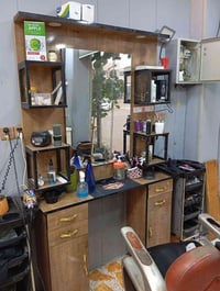 ميز حلاقه • عدد اثنين • الصقلاويه