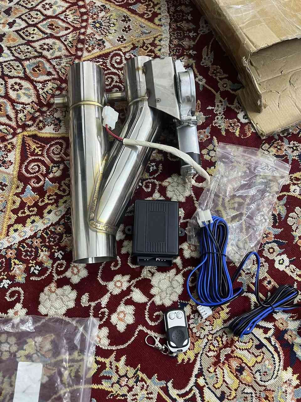 السعر اكتب تم يجيك السعر 
جديد. 📌🎉 كزوز رياضي تحكم ريموت داخل سيارتك دبل بوابة صوت رعب☠️🔥 #عيش حياتك..... بوبات اثنين 2...

يرهم عل ٤سلندر و ٦ سلندر و ٨سلندر الصوت مرعب 🔥☠️و المرور ما يكدر يحجي وياك الان تحكم ريموت 

ينشد بلنص ينكص قطعه من بوري سيارتك عل كد كزوز يجي كزوز مكان بوري ينكص يلحم راسين لحيم طريقه العمل.

اكو خدمت توصيل لجميع محافظات العراق


**إذا كنت صاحب هذا الإعلان وتريد حذفه لأي سبب، رجاءا أرسل رسالة إلى الدعم الفني**