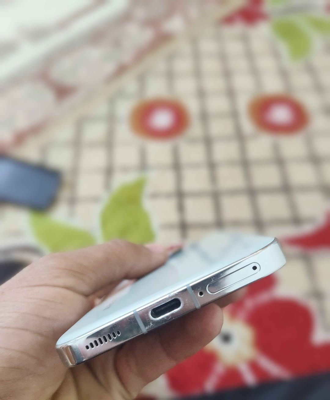 سلام علیکم

Mi 13 5g

12 ذاکره 256 رام

sn 8 gen 2 معالج

بيجي 120 فريم

الجهاز نظافه 93

شاشه سوبر اموليد 120 هيرتز

نسخة عالميه اندرويد 16 دبل شريحة

كاميرات شكاكيه من لايكه

فيديو 8K

مكفول من كلشي وتر بروف

بدون ملحقات فقط جهاز وكفر

عنواني بغداد مدينة الصدر 

هذا رقمي *********** بغداد, العراق
