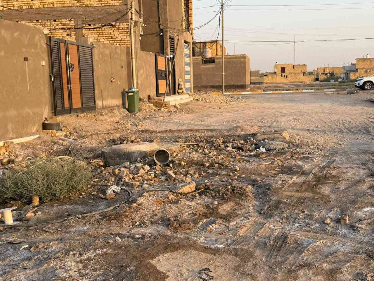 قطعه للبيع طابو صرف في ناحيه العكيكه داخل الدفان الجديد خلف مدرسه النوافل
مساحه (150 م وجهه7.5م ونزال 20 م) جاهزه للبناء  مدفونه ومحدولة  
مطلوبه. للبلديه  10 مليون 
جاهزه ماي مجاري كهرباء    
ه‍ـ/***********
