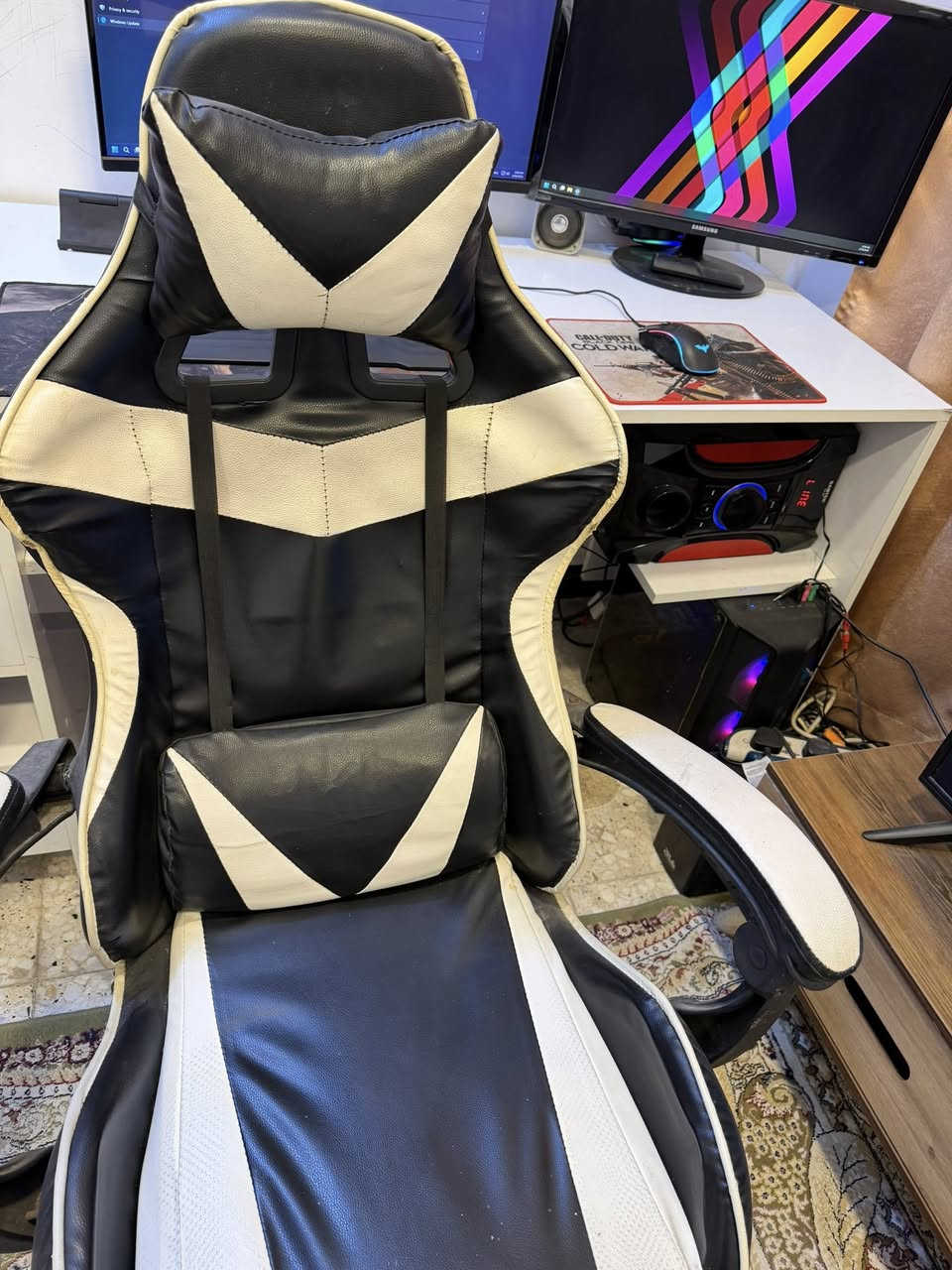 corei5 10400 f
Nvidia rtx 3060 8gb
ram 8×2 16 gb 
 Ssd m.2 512gb
hdd 2tb
hdd 2tb
Motherboard h 410
شاشة حجم 24     75 هرتز
شاشة حجم 27    240 هرتز
سماعة محيطية و ماوس وكيبورد  ميكانيكي ماركة 
يو بي اس ابو 2000
 وطاولة خشب كبيرة لون ابيض
كرسي كيمينك ابيض واسود
الحاسبه متروكه واستخدامها قليل جدا 
الحاسبة كامله تنصبها وتشغل كلشي
تصلح للالعاب والمونتاج وجميع البرامج
السعر مليون و250 الف


**إذا كنت صاحب هذا الإعلان وتريد حذفه لأي سبب، رجاءا أرسل رسالة إلى الدعم الفني**