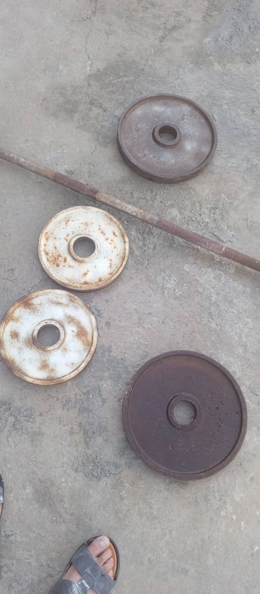 شفت مع اقرص عدد 4 رفع اثقال بسعر مناست جدا ***********
