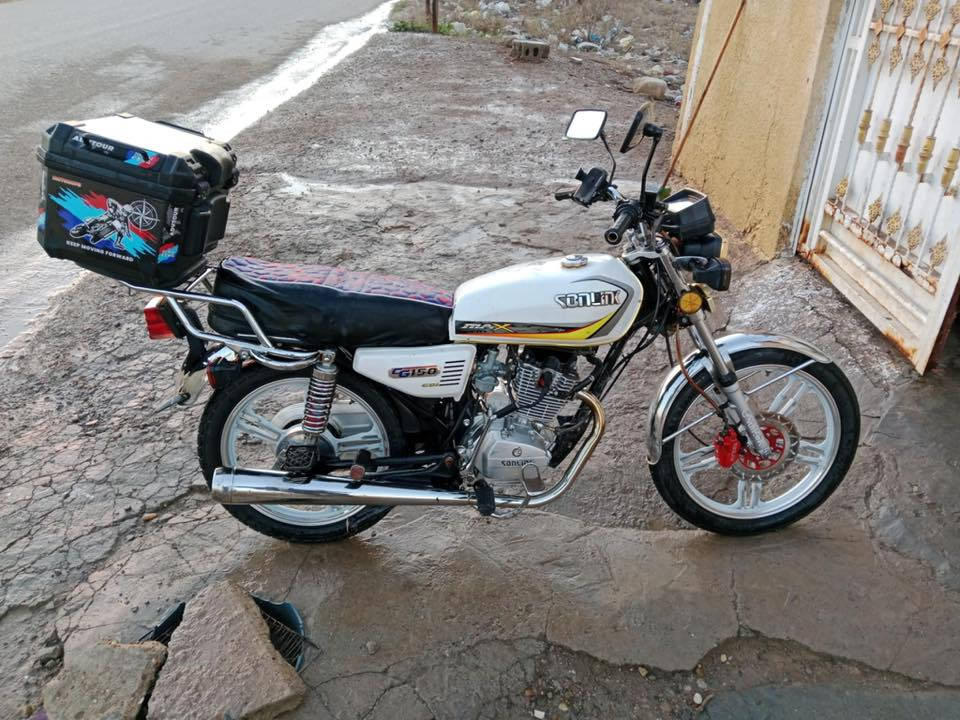 دراجة سيفان ٢٣ شوفت عينك النضافة
مال جناي ممشتغلة دلفري 
كهربائيات كلة شغال مكينة كفالة 
السعر ٥٥٠ 
مكانهه بوب الشام 
مكلف بالنشر رقم راعيهه 

‭٠٧٧٠ ٥٢٦ ٠٢٧٣‬
