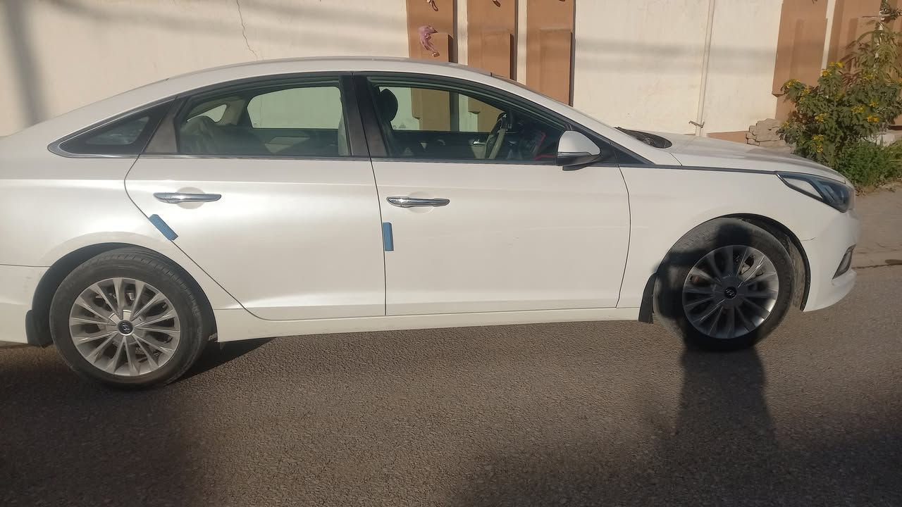 السلام عليكم..سوناتا ٢٠١٥ خليجي ٢٤٠٠ كشنات جلد  بيها باردات فقط مكفوله من صبغ والتبديل رقم انكليزي بابل باسمي السعر ١٤٨  للإستفسار الاتصال على الرقم ***********  مكان السيارة النجف
