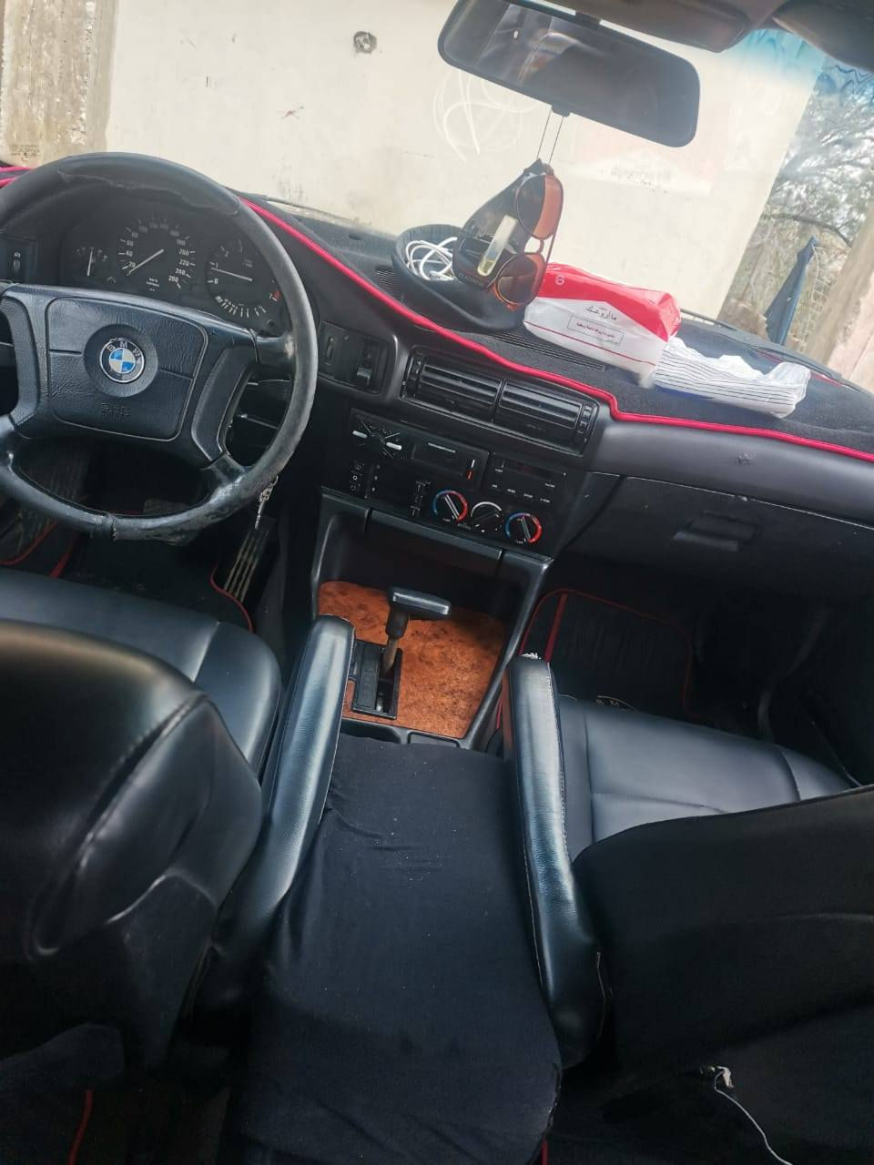 #سلام_عليكم
#للبيع
بي ام525🧿
موديل1993
محرك كبس دجتل
كير وتماتيك 
محرك وكير شرط
تبريد❄ شغال 
هزه داخله كامله
سعرها47قفل🔒

رقم ***********📱
