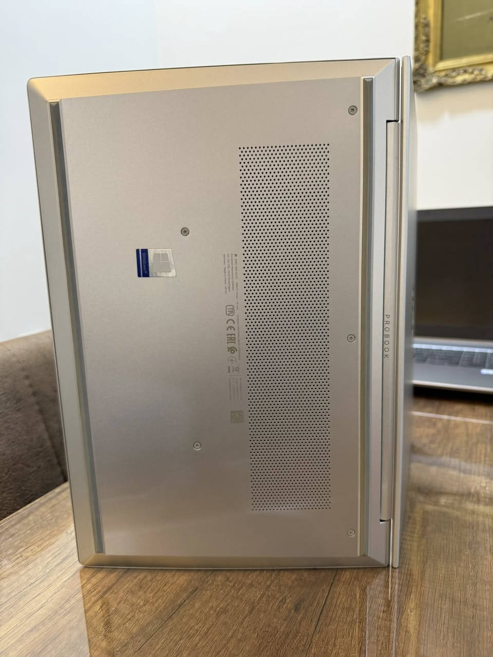 🔹 المعالج (CPU): Intel Core (أداء سلس للأعمال اليومية والمتوسطة)
🔹 الذاكرة (RAM): 16GB
🔹 التخزين: SSD NVMe سريع
🔹 كرت الشاشة: Intel UHD Graphics
🔹 الشاشة: وضوح عالي (مناسب للدراسة والعمل والتصفح)
حجم الشاشه : 13 انج 
الجيل 11 
🔹 النظام: Windows 11
🔹 التصميم: نحيف وأنيق – سهل الحمل
🔹 الاستخدام:
✔️ دراسة
✔️ أعمال مكتبية
✔️ تصفح وإنترنت
✔️ مشاهدة فيديوهات

✨ الجهاز نظيف ويعمل بكفاءة عالية
📌 مناسب للطلاب والموظفين
السعر 300 الف 
***********
