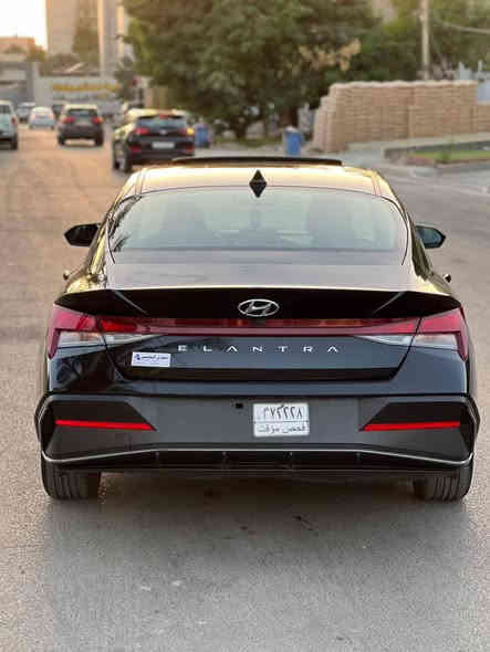 السلام عليكم .النترا 2023 فول مواصفات
بصمه

رادار امامي

رادار جانبي

رادار خلفي

تحديد مسار

تشغيل عن بعد

لد نهاري

تدفئه كشنات 

شاشه متصل

تبريد بيانو

فول تحكم ستيرن
مكينه 2000 دووش

#حادثها موضح ب صوره +بارد

#السعر 139 وبيها مجال

***********

***********
