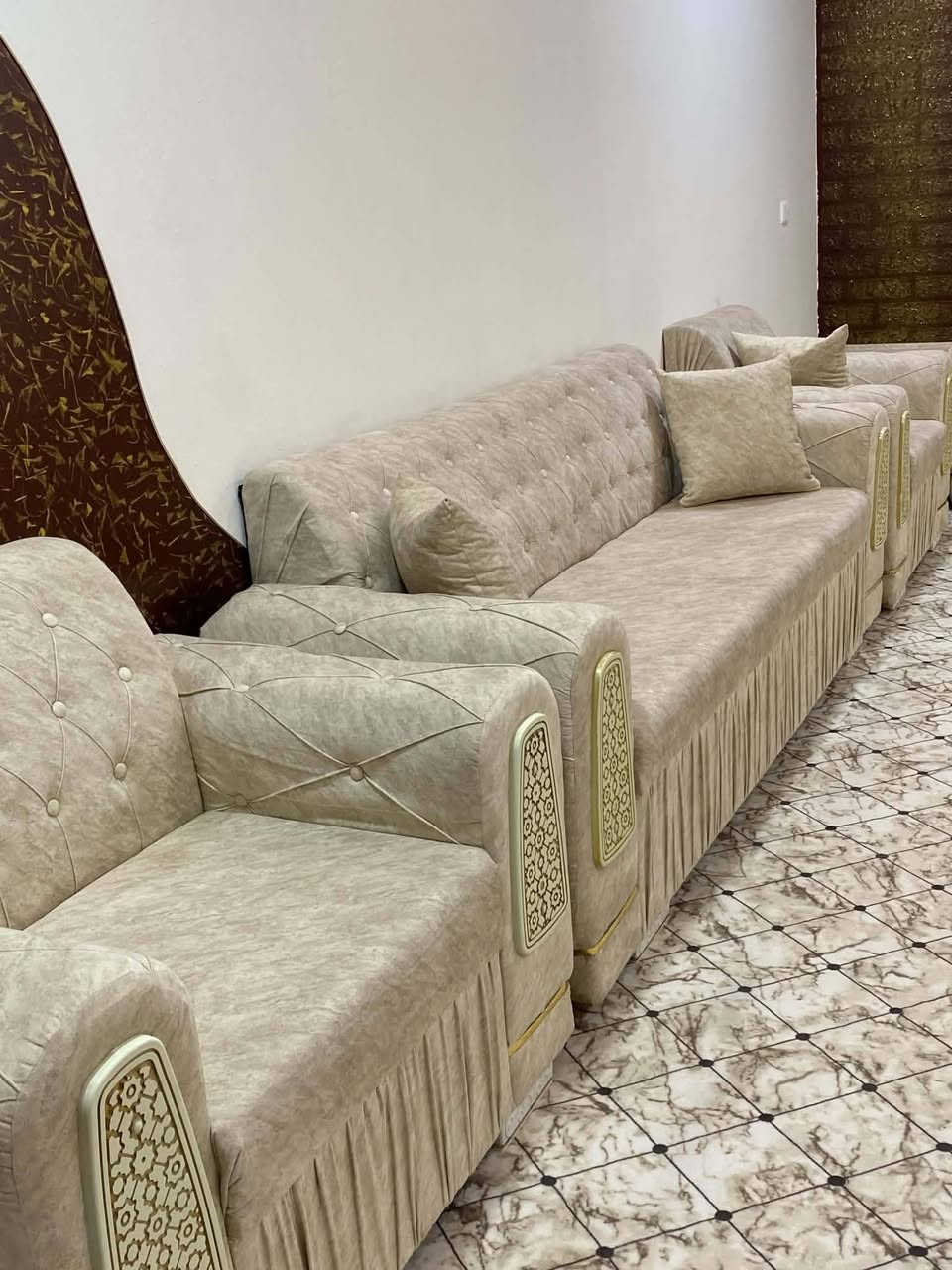 تاقم قەنەفەی دەسکرد تازە تازەیە بە کومبارەوە ٨۰۰هەزار کەرکوک


**إذا كنت صاحب هذا الإعلان وتريد حذفه لأي سبب، رجاءا أرسل رسالة إلى الدعم الفني**