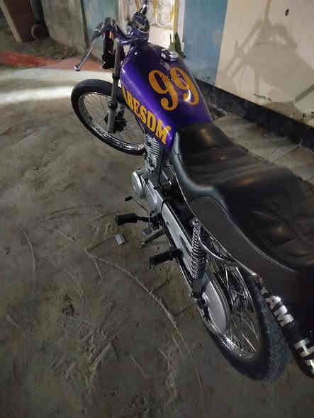 سلام عليكم شلونكم شباب اربعه كير أبيعك كلك كلك للعلم بيها اوراق بس ما بيها بليته شباب الدراجه برغي ما عايزه موديل 24محركه ما مفتوح دراجه خير من الله السعر 550رقم ***********بي واتساب
