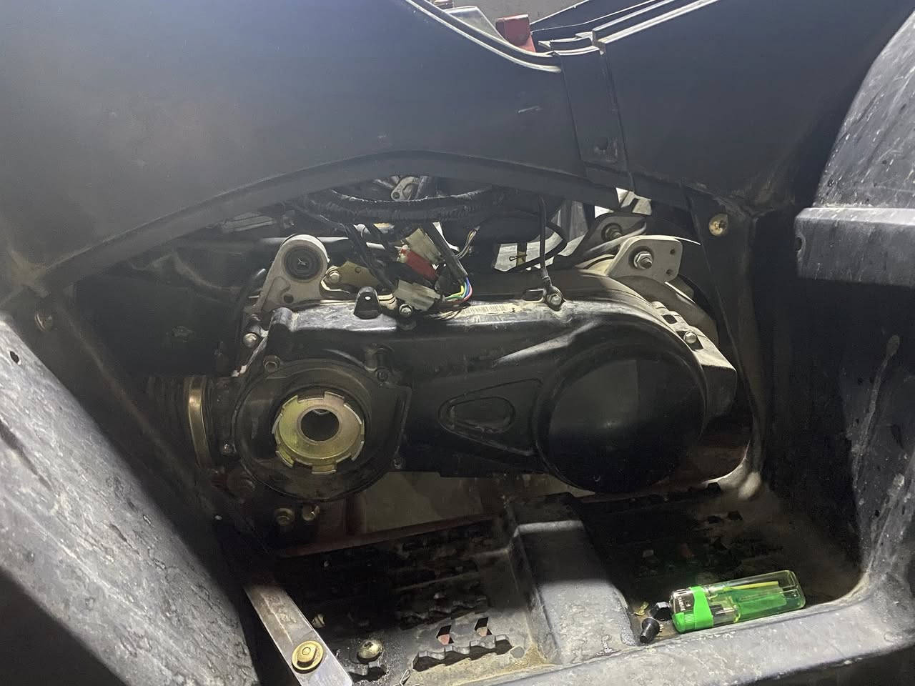 سلام عليكم دراجة رباعية لبيع أو مراوس سكني جبلي سعر 900 كير وتماتيك بك خلفي R ودفع اماميF
محرك كبير 150 سيسيCC تفاصيل
***********
