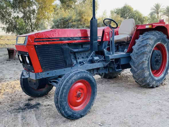 سلام عليكم عنتر ١٢١  لبيع جاهزه للعمل رقم قادسيه تحويل للجهاز والانتقاص مكانه دوانيه  سعر ٨ وبيها مجال ***********
