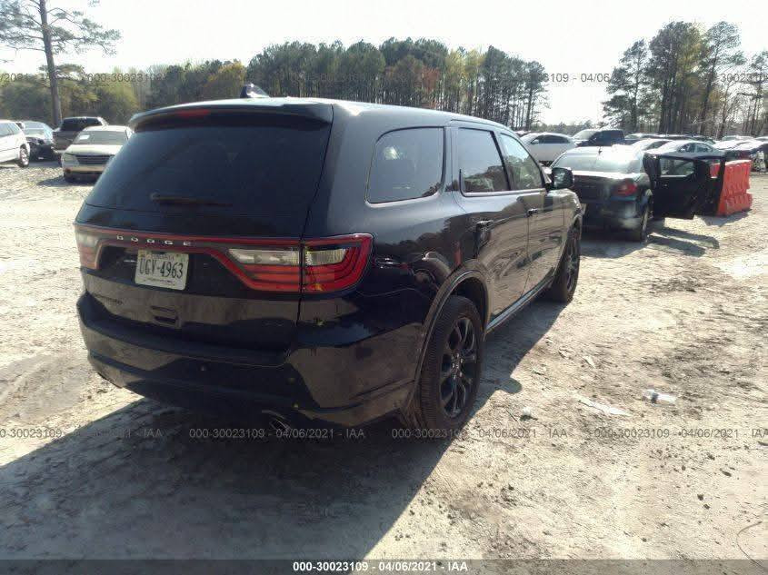 السلام عليكم
دورنكو للبيع رقم بغداد السياره موديل ٢٠ GT وارد امريكي ضربته خفيفه جاملغ أيسر وبيها بارد هلال الجاملغ الخلفي فقط ماشية ٨٦ السعر ٢٧٥$ .موقع السياره ميسان.المجر الكبير محرك ٦سلندر رقم بغداد للاتصال*********** للبيع او مراوس
