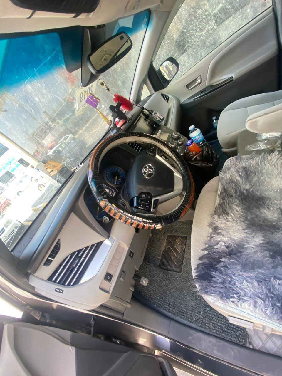 السلام عليكم 

للبيع سينا 2019
السعر 189 ورقه 
وممكن المراوس بكامري حديث 

اللون نفطي
الضرر قطعتين بارد + قطعة تبديل 
فتح ابواب الوسط كهربائية وبصمه + مواصفات LE معروفه 
6 سلندر كير محرك حداديه شرط .
رقم شمالي .

للتواصل ***********

مكان السيارة الانبار القائم .
