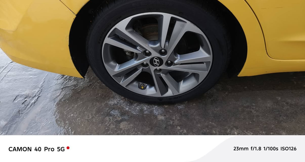 السلام وعليكم 
النترة للبيع موديل 17وارد أمريكي حادث بامريكا ربع الجاملغ الامامي صفحة السايق وربع البنيد فول مواصفات 
كشن كهرباء
كشن جلد 
هيتر بكشنات
بصمة 
بصمة ابواب
شاشة اعطال
كامرة دوارة
رادارات خلفية 
رادارات جانبي
زنون بلادي
لدات خلفية
صندوق ذكي
ويل 17
تخم تاير صدر إمامي جيد جدا محرك كير خير من الله مواصفات لمتدد السيارة هنا بالعراق انطخت عندي طخة بصيطة بالخلف السعر 128وبيه مجال بصيط
***********
