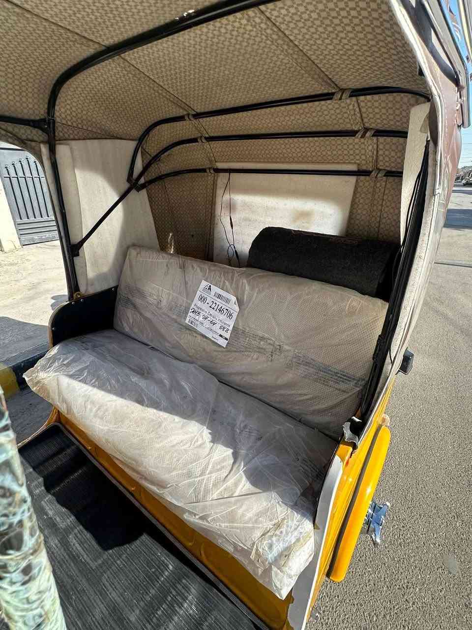 سلام عليكم
للبيع موديل 19 نضيفه جدا وجاهزه تشغل وتنزل للشارع رايده ب5800 وبيه مجال للشراي انشالله 
مكاني بغداد حي العامل 
***********
