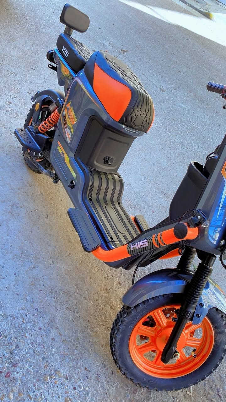 سلام عليكم دراجه شحن نوع R9maxللبيع السعر 450 وبيها مجال للاستفسار الاتصال بلرقم ***********
