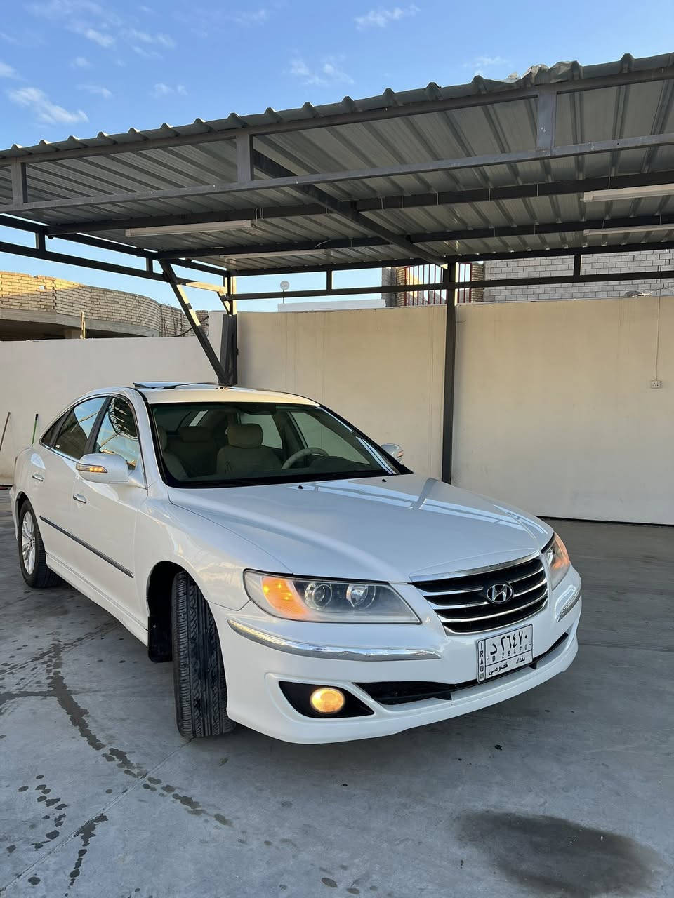 بسم الله الرحمن الرحيم 
للبيع
ازيرا 2011
محرك 6
فول مواصفات
فتحه
مرايات شفط
داخل كريمي
كشن كهرباء
برده خلفيه كهرباء
نيكل حجل
رقم بغداد تحويل ثاني يوم 
السياره حلوه وكاعدة 
بيها قطعتين رش اثر رصعات وتصويرها بالفرن موجود
مكان السيارة الرمادي
عبدالله: ***********
