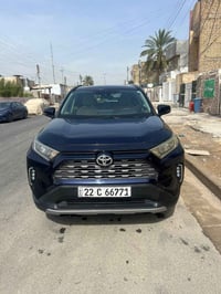 راف فور 2019 فئة XLE.. سيارة مال بيت وجاهزة من كلشي السلام عليكم شباب....