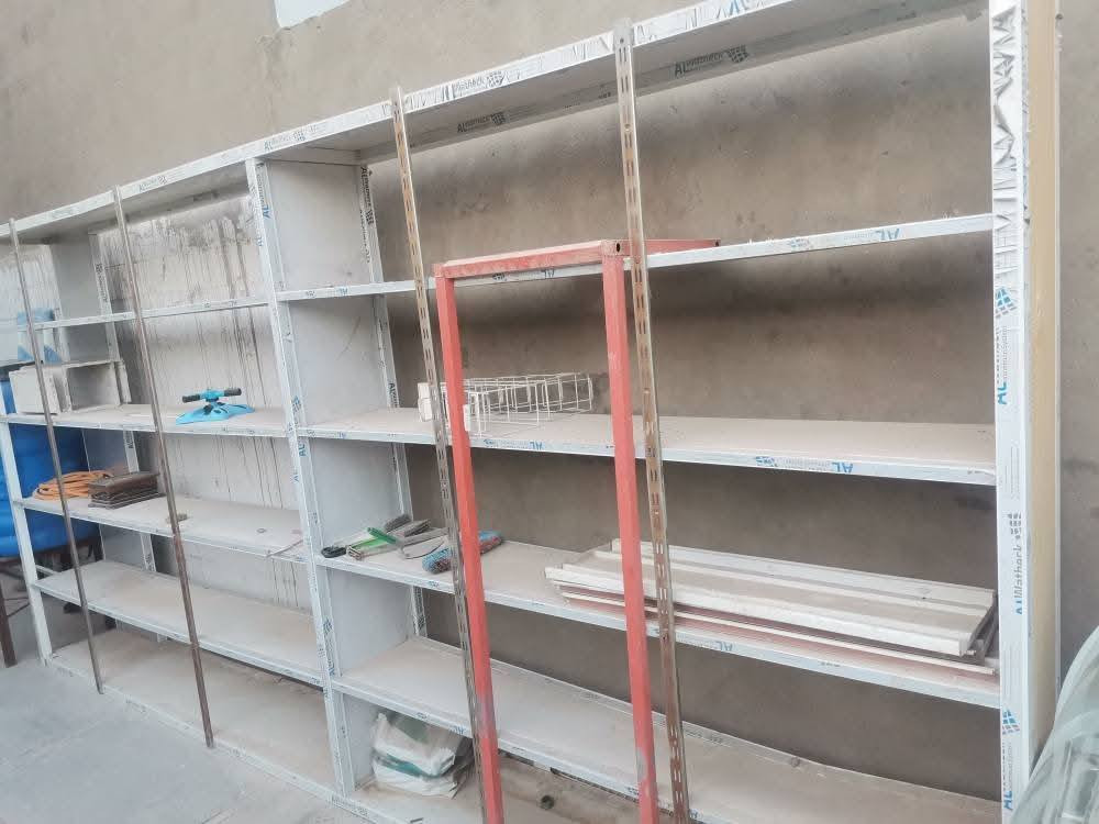 غراض للبيع رف المنيوم طول٥والارتفاع٢وربع ب٧٠
عربانه تسوق عدد٤ اخت الجديده سعر الوحده٤٠
سلة جبس سعرها٥
مدرج حديد سعره٢٥
بيهن مجال
رقم*********** بي واتساب
