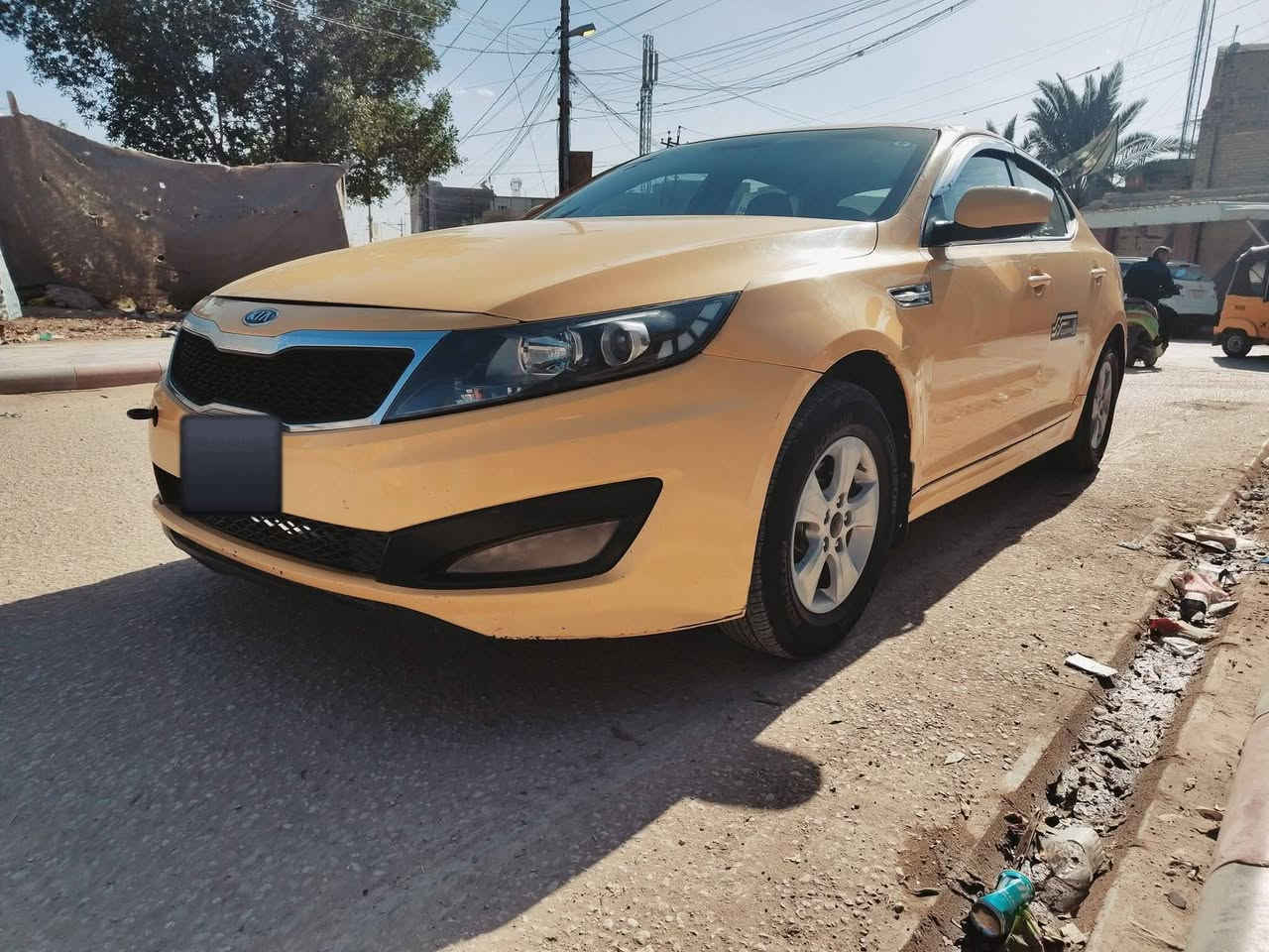 السلام عليكم اوبتيما وارد كوري 2012مكفولة بأسمي رقم بغداد انكليزي سنوية لل2030 جاهزه لأخير 
مكاني بلقاسم 
***********
