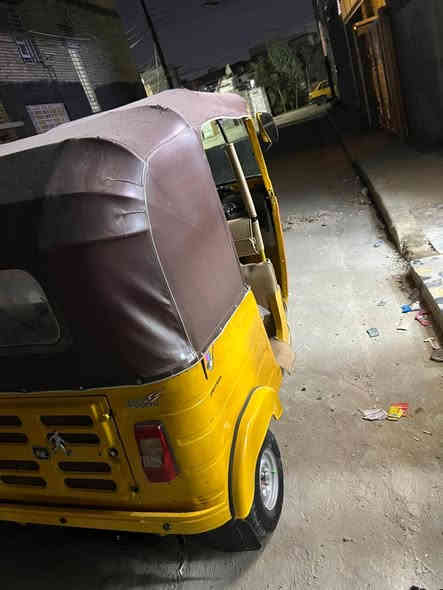 سلام عليكم تكتك موديل 19 رقم وسنويه انكليزي ***********
