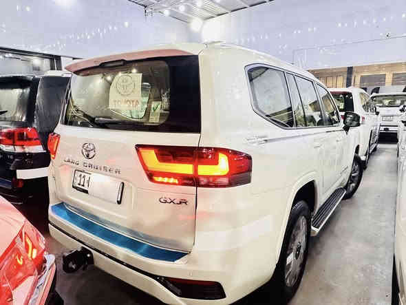 سلام عليكم 
لاندكروزر 2024 ساس باب اول 

تطبيق ثلاث شاشات اصلي 

مكفوله كفاله عامه

البيع او مراوس 

رقم بغداد تحويل ثاني يوم 

مكان بغداد 

الاستفسار رقم الهاتف او واتساب 

***********
