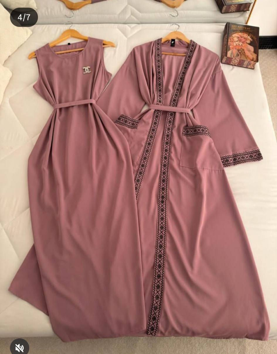 بشت +  فستان . رمضاني
  القياس 38 40 42 44 46 48 50 
السعر 20. 
الخامه. دبي


**إذا كنت صاحب هذا الإعلان وتريد حذفه لأي سبب، رجاءا أرسل رسالة إلى الدعم الفني**