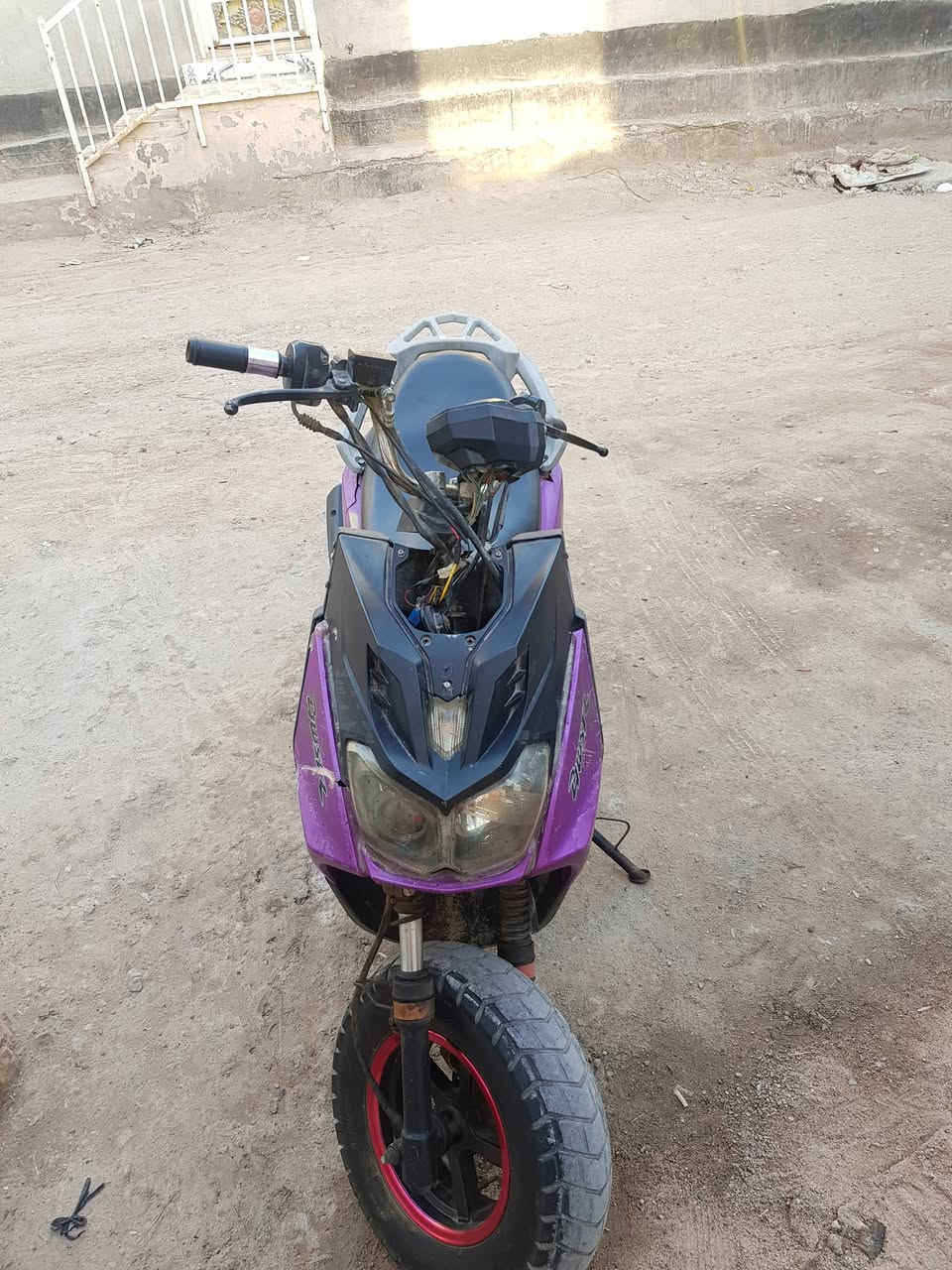 سنكس جبلي تايوان الاصلي امس مجفته شغال لايت هورن تشغيل عن بعد تحكم ريمود للبيع او مراوس ماكس عدله تواصل*********** البصره قضاء المدينه منطقه الرحمانيه
