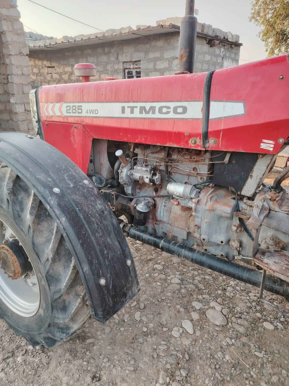 تركتر فوركس انكليزي محور للبيع
العنوان كركوك داقوق 
الرقم ***********
         ***********
