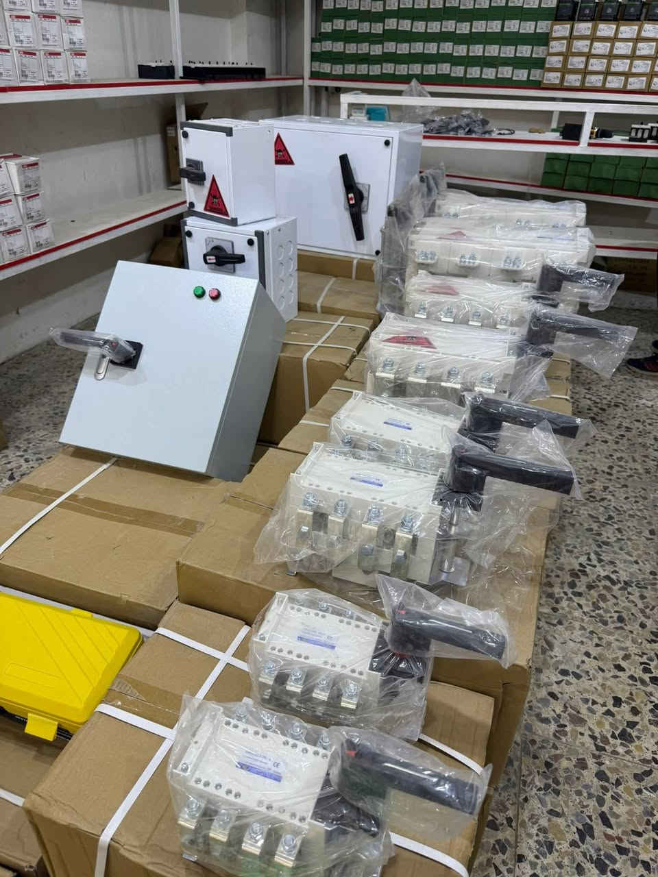 سلام عليكم ورحمه الله وبركاته
يوجد لدينا جنج اوفر 

سيكوميك  الاسعار جمله 

👈جنج اوفر 160 امبير السعر 35 دولار👉

👈جنج اوفر 250 امبير السعر 50 دولار👉

👈جنج اوفر 400 امبير السعر 100 دولار👉

👈جنج اوفر 630 امبير السعر 120 دولار 👉

👈 جنج اوفر 1000+1250 السعر 400 دولار 

👈 جنج اوفر 1600 امبير السعر 500 دولار 

👈 جنج اوفر 2500 امبير السعر 1400 دولار

الاستفسار👈 ***********👉 

خدمه توصيل جميع محافضات العراق 

العنوان بغداد الشورجه عكد النصارى
