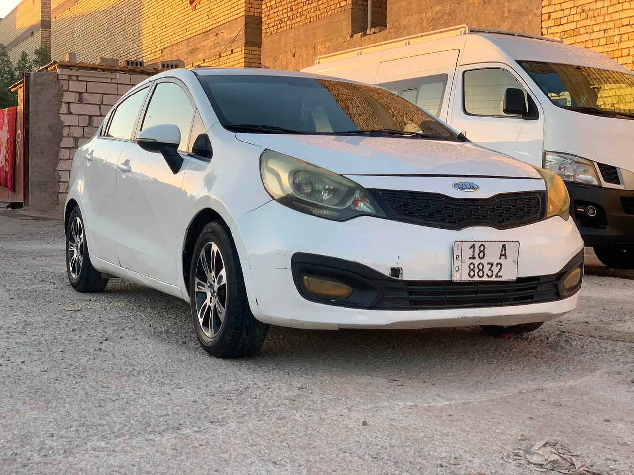 كيا ريو ٢٠١٣ خليجي مكينة ١٦٠٠ قطرتين
سيارة بيها جاملغ امامي صبغ وجاملغ خلفي صبغ وبيها الدوسات معمرات 

مواصفاتها تحكم ستيرن ويل كب مري شفط واشاير بالمري تبريد تدفئة ليد نهاري بكلايت ليد السعر ٨٠ وبيها مجال

مكانها كربلاء ***********
