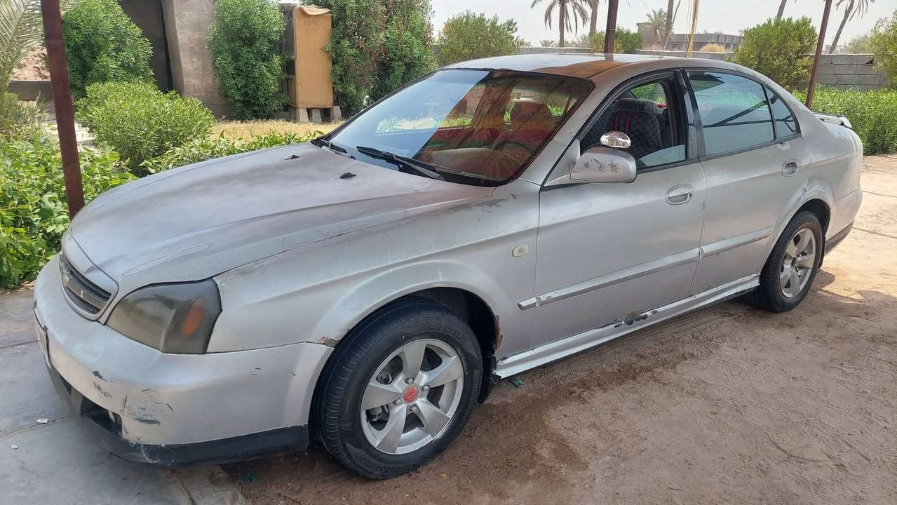 السلام عليكم
سياره شوفر ليت ابيكا موديل 2006 سياره نضيفه 

محرك 2000كهربائيّتته شغاله رقمه ذي قار ماشيه معاملته رقم انكليزي مكان سياره مكانه بغداد الطيفيه سعر 28وبيه مجال  تعال خاص موجود ***********
