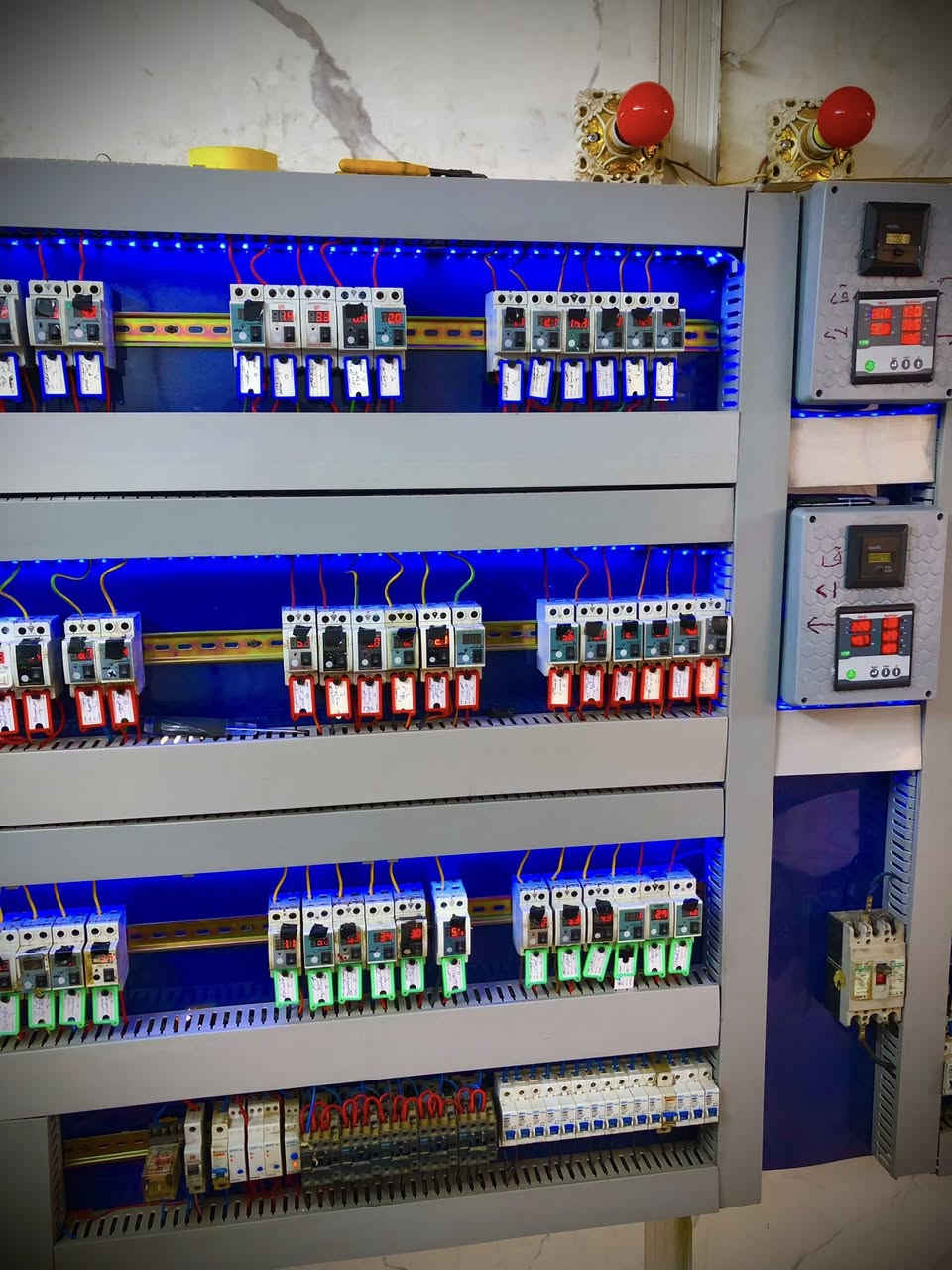 🎯 مكتب النخيل الهندسي
لجميع أعمال السيطرة واللوحات الكهربائية ⚡

✅ خدماتنا:
 • اختَر اللوحة المناسبة لموقعك، ونحن نتكفّل بالباقي.
 
 • كشف موقعي 
 • استشارات مجانية ونصائح فنية قبل التنفيذ.
 • جميع المواد أصلية من مناشئ تركية وماليزية عالية الجودة.
 • خبرة تتجاوز 25 سنة في أنظمة السيطرة ولوحات المولدات.
 • متوفر جميع أنواع اللوحات وبأسعار تناسب ميزانيتك.
 

📞 للاستفسار والطلب:
***********

⚙️ مكتب النخيل الهندسي… خبرة تضمن لك الجودة والاعتمادية في كل تفصيلة كهربائية.
