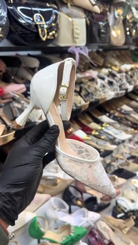 جديد • كعب ٩سم • مقاس ٣٦/٤٠