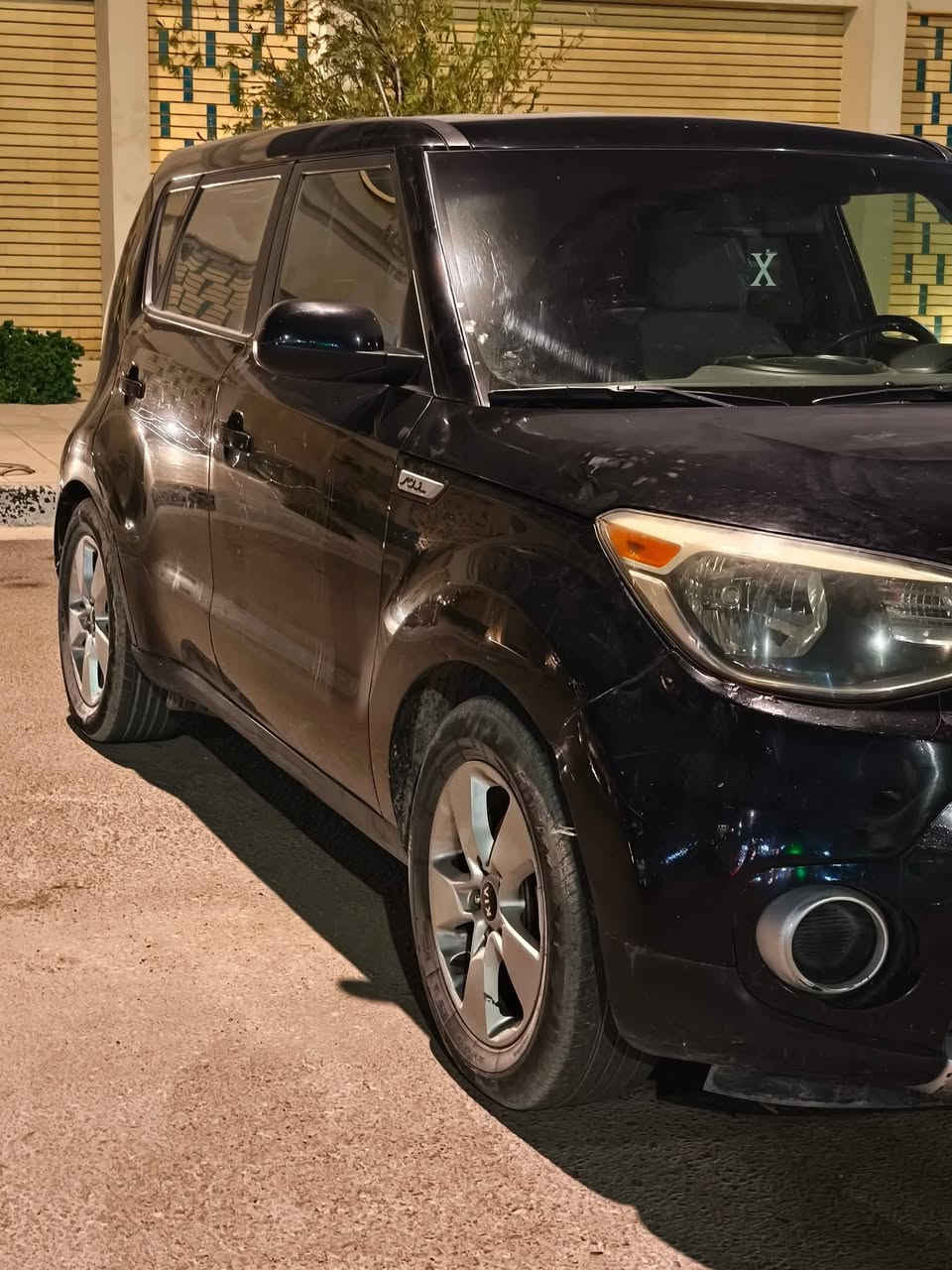 سلام عليكم كيا صول موديل 2018 محرك 1600 جاملغ وبنيد صبغ السياره رقم اربيل دولي بسمي اتريد وكاله أو تحويل السعر 120 وبيه مجال للاستفسار اتصل ***********
