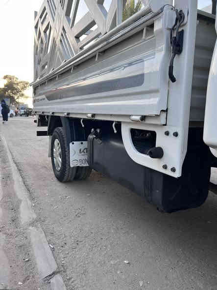 السلام عليكم 
كيا بنگو
 موديل 2018 
رقم بغداد انكليزي بأسمي 
مكفولة كفالة عامة
ماشية 137 
 مكاني بغداد المشتل 
تلفون ***********   
السعر 125 مع المحجر
