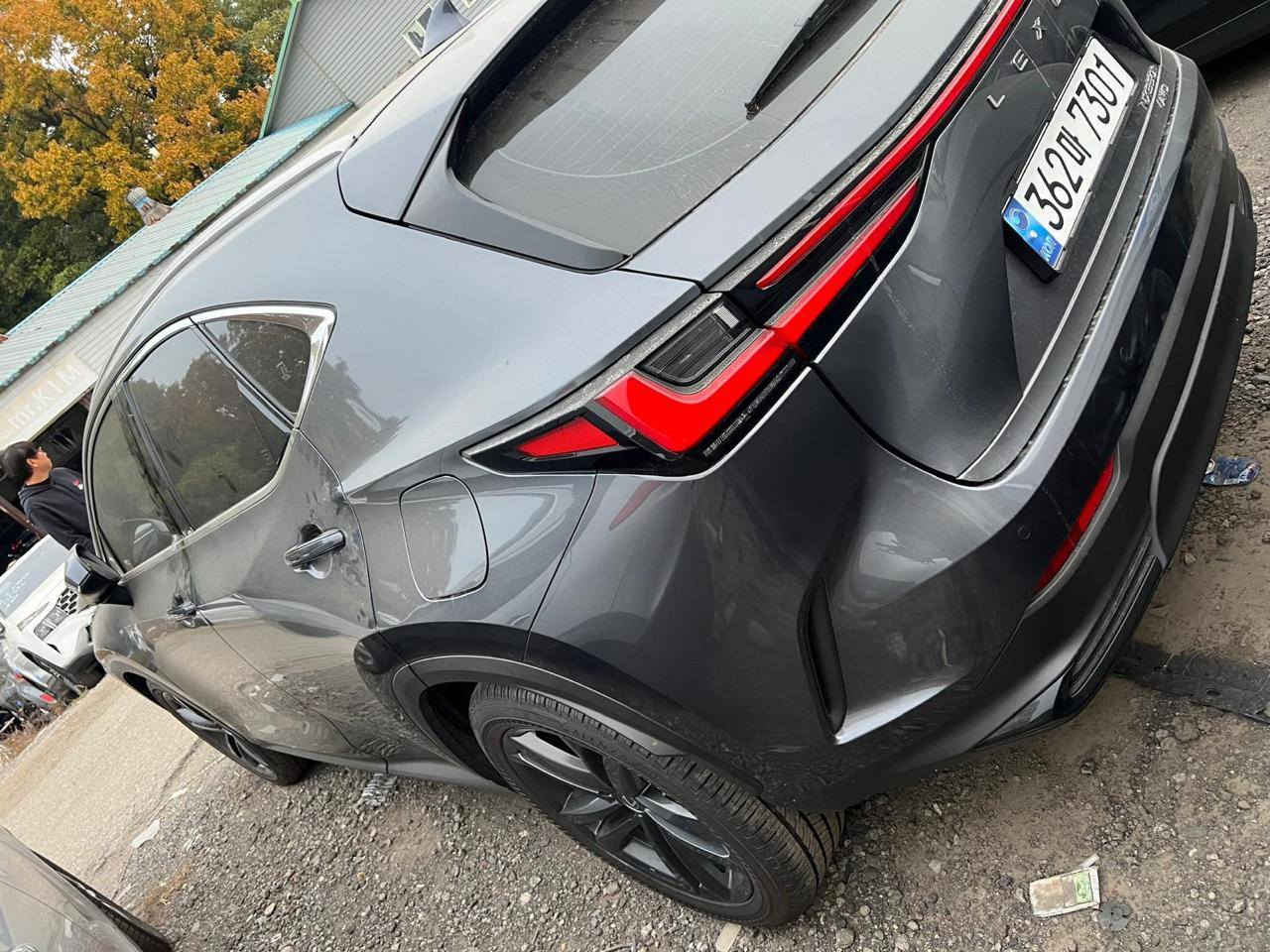 كزس موديل NX 2025 هايبرد فول مواصفات١/١
‏ ملاحظة السيارة وارد كوريا ياباني أصلي 
السيارة موجودة في ميناء أم قصر البصرة 
تدخل أما على كتاب الشهداء أو حرة
‏المواصفات فتحة سقف بصمة أبواب شاشة ودشبول ديجتال هندبرك بصمه رادار امامي رادار جانبي نقطة عمياء تحديد مسار كشنات جلد تبريد تدفئة كشنات خزن م ري 

🛑 السعر سوي تعليق يصل مباشرة 🤖 

ستيرن تدفئة والكثير من المواصفات ملاحظة أغراض السيارة مع السيارة موجودة السيارة ماشين 9000 فقط كيلومتر 

 الاتصال ***********
