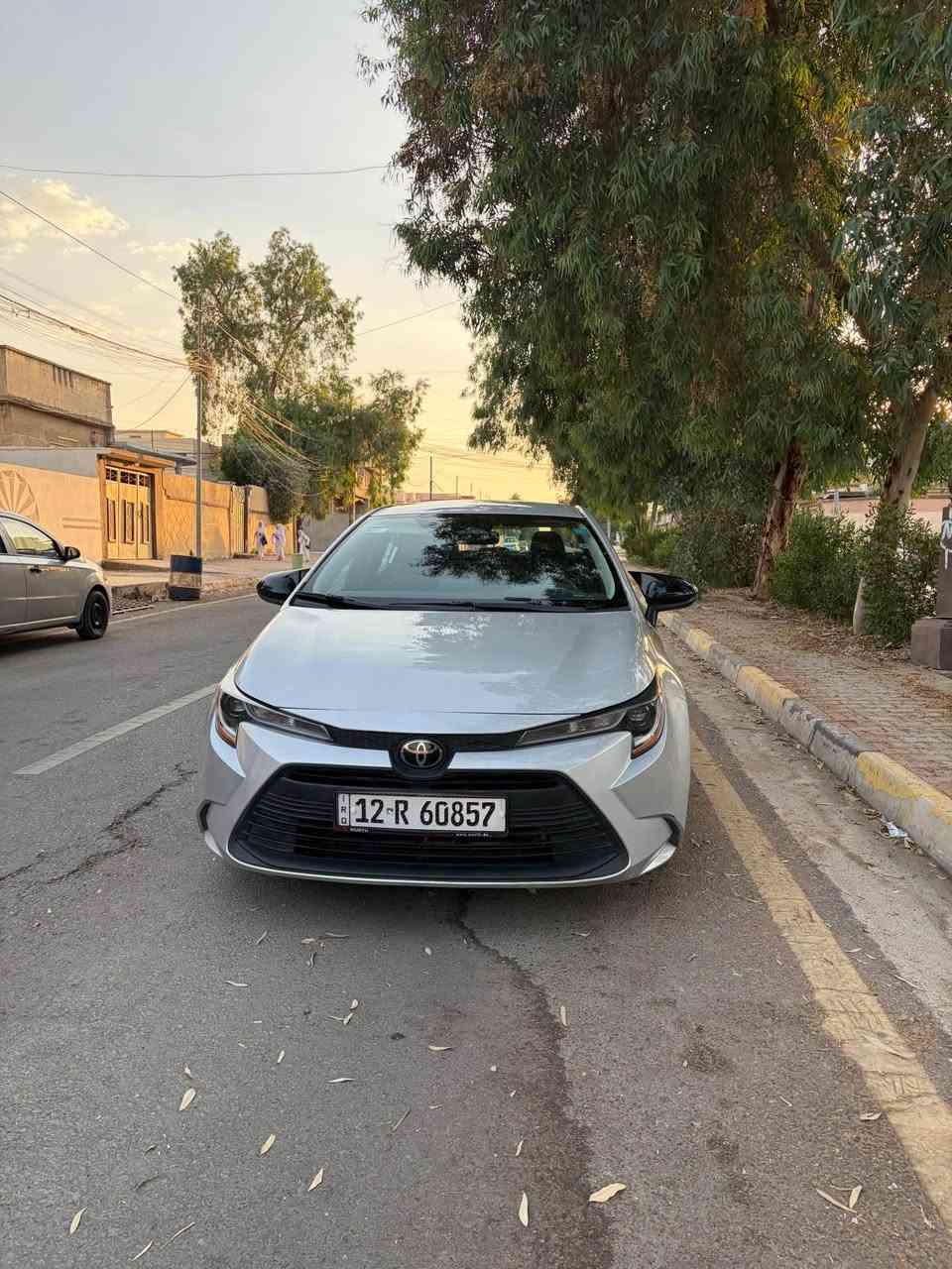 🚗 للبيع كورلا 2023 🚗

للبيع سيارة كورلا موديل 2023 بمحرك 2000 سي سي، السيارة بحالة جيدة جداً واستخدام نظيف.

✅ محرك 2000 قوي واقتصادي
✅ ثلاث قطع صبغ فقط
✅ بدون دواخل (الشاصي والدواخل سليمة)
✅ السيارة جاهزة للاستخدام
❌ بدون إيرباك

💰 السعر: 14900 دولار (قابل للتفاوض بالمعقول)
📍الموقع: الموصل

للاستفسار والتواصل يرجى مراسلتي على الخاص أو الاتصال على الرقم: [***********].

ملاحظة: السيارة مناسبة لمن يبحث عن موديل حديث بسعر مناسب، والمعاينة خير دليل. موصل, نينوى
