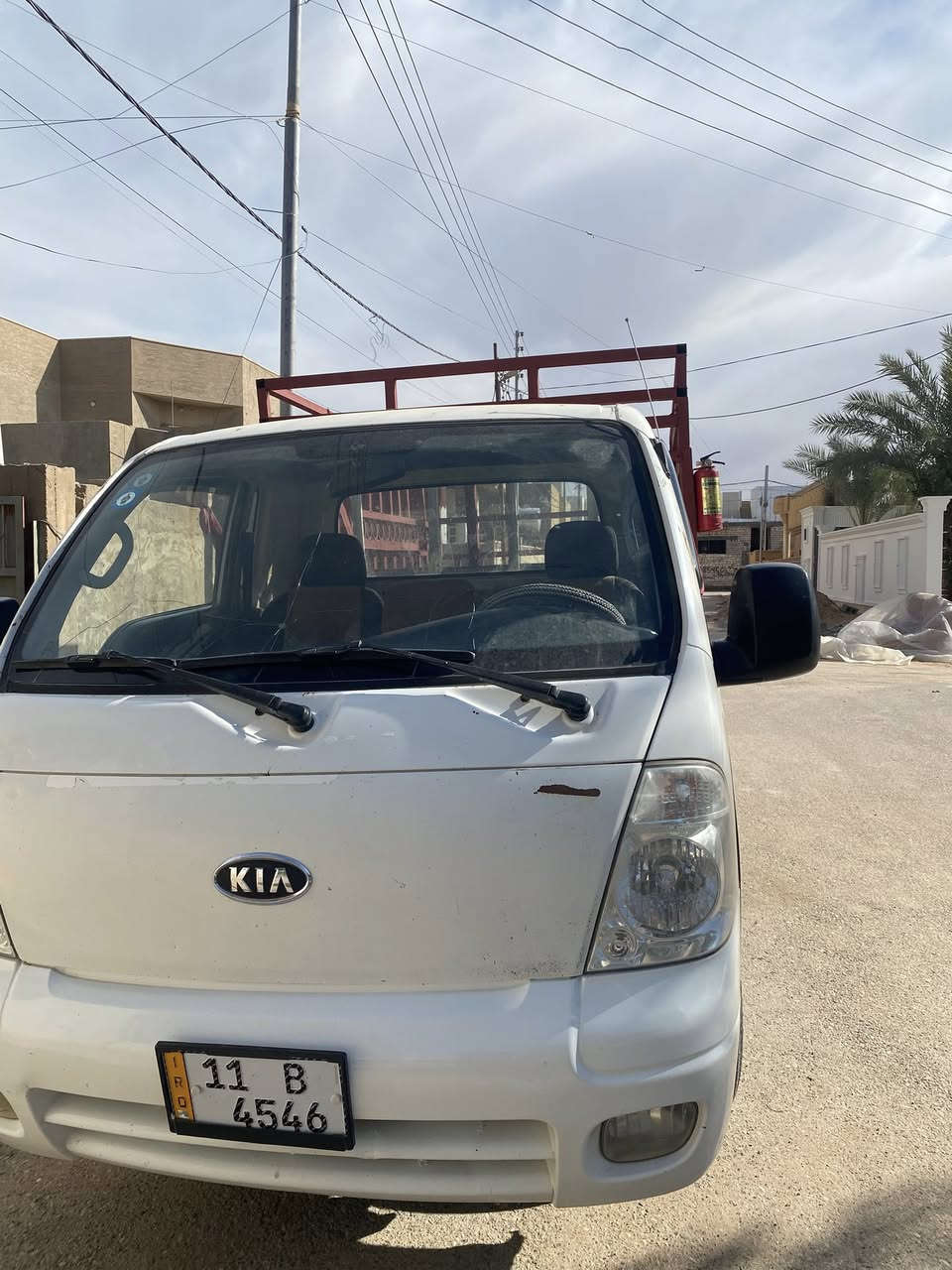 السلام عليكم
 كيه حمل موديل ١٢ كفالة عامة من كلشي رقم بغداد انكليزي جديد سنوية لل ٣١ صدر جديد تخم تاير جديد سيارة جاهزة من كلشي تشك شك 
للتواصل *********** واتساب
المكان الرمادي الأنبار
