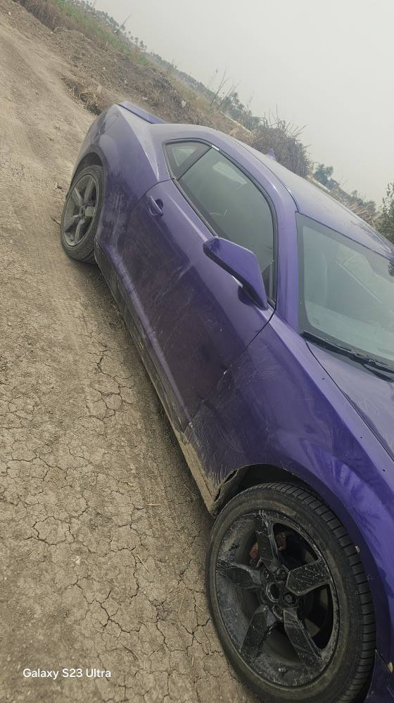 كمارو ١١ رقم بغداد مصبوغه عام تغير لون بيها بس جاملغ اليسره سعر ٧٠ مكان بابل جبله رقم مبايل ***********
