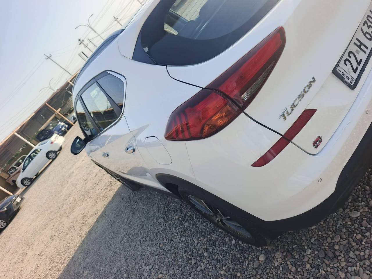 السلام عليكم توسان موديل 20 للبيع خليجي بيه بونيد بدون دواخل فول موصفات بنرامه بصمه تشغيل عن بعود رقم اربيل دولي ماشيه؛ 78 السعر 190 وبي مجال ويرهم مراوس حسب القناعه ‏‪***********‬‏
