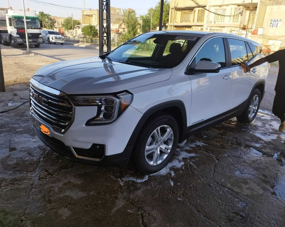 جمسي تيران. موديل 2024 تبديل بنيد فقط… فئه ＳＬＥ.  رقم بغداد باسمي مكان السياره العماره ماشيه 3000ميل بيه صبغ البنيد فقط  اشخوط اثر النقل بالباب الخلفي. ***********… مرقمه بغداد
