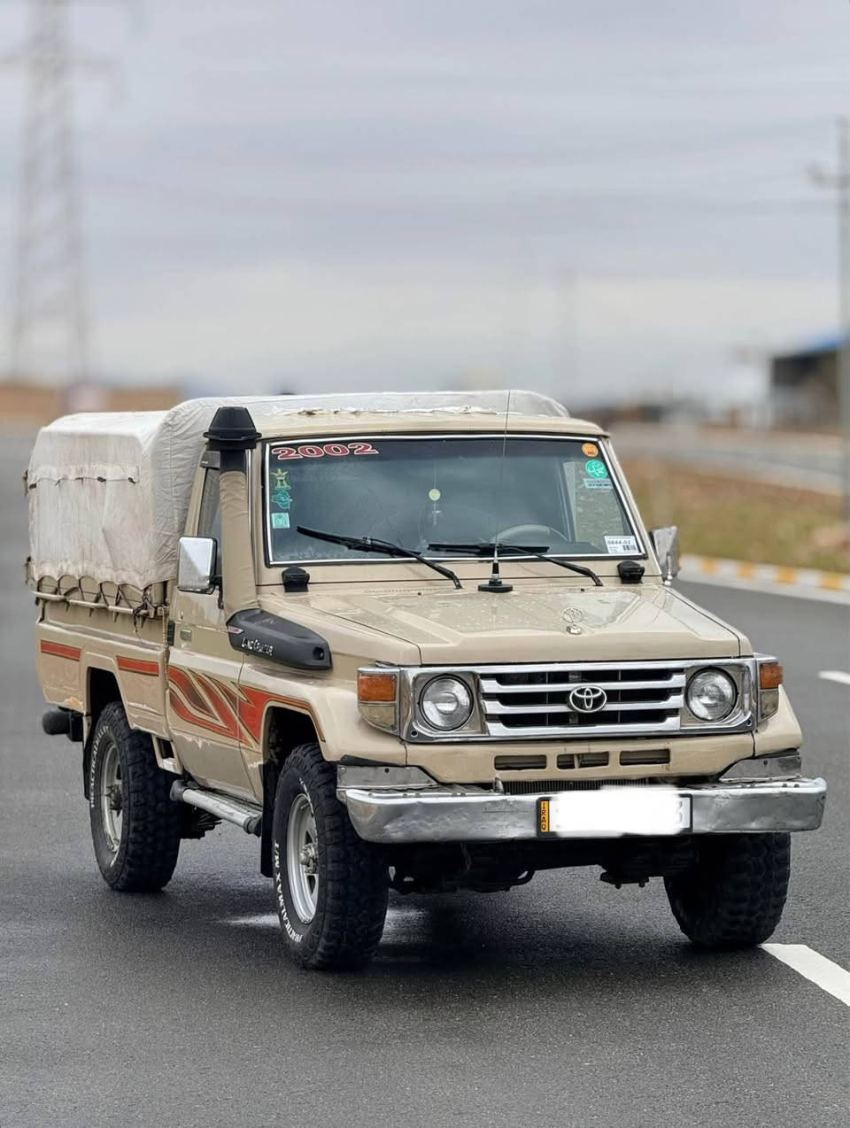 تةنها ٤٨ وةرةقة 😱

ميگزةمين ١٩٩٦ علوج (ادوات_بدون رقم) 
سةيارةكة مةكينة ٣ ايفي ٦ گيرة نموونةية لة جواني گيرو مةكينة و دةبل ئةكسلي بةشةرتة ٤ تاية و ويلي لؤكي لةژيرة توند و تؤلي بةشةرت سةيارةكة مالي دةشت و كيوة هةموو گياني وةك شةريكة ماوة نموونةية لة جواني 

سعري// ٤٨ وةرةقة
شوين// كؤية 
*********** كويسينجاك, أربيل
